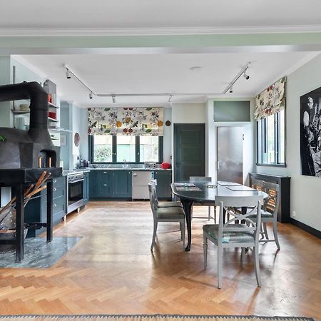 Fantastic 4 Bedroom Home In Bromma With Everything Stockholm Eksteriør billede