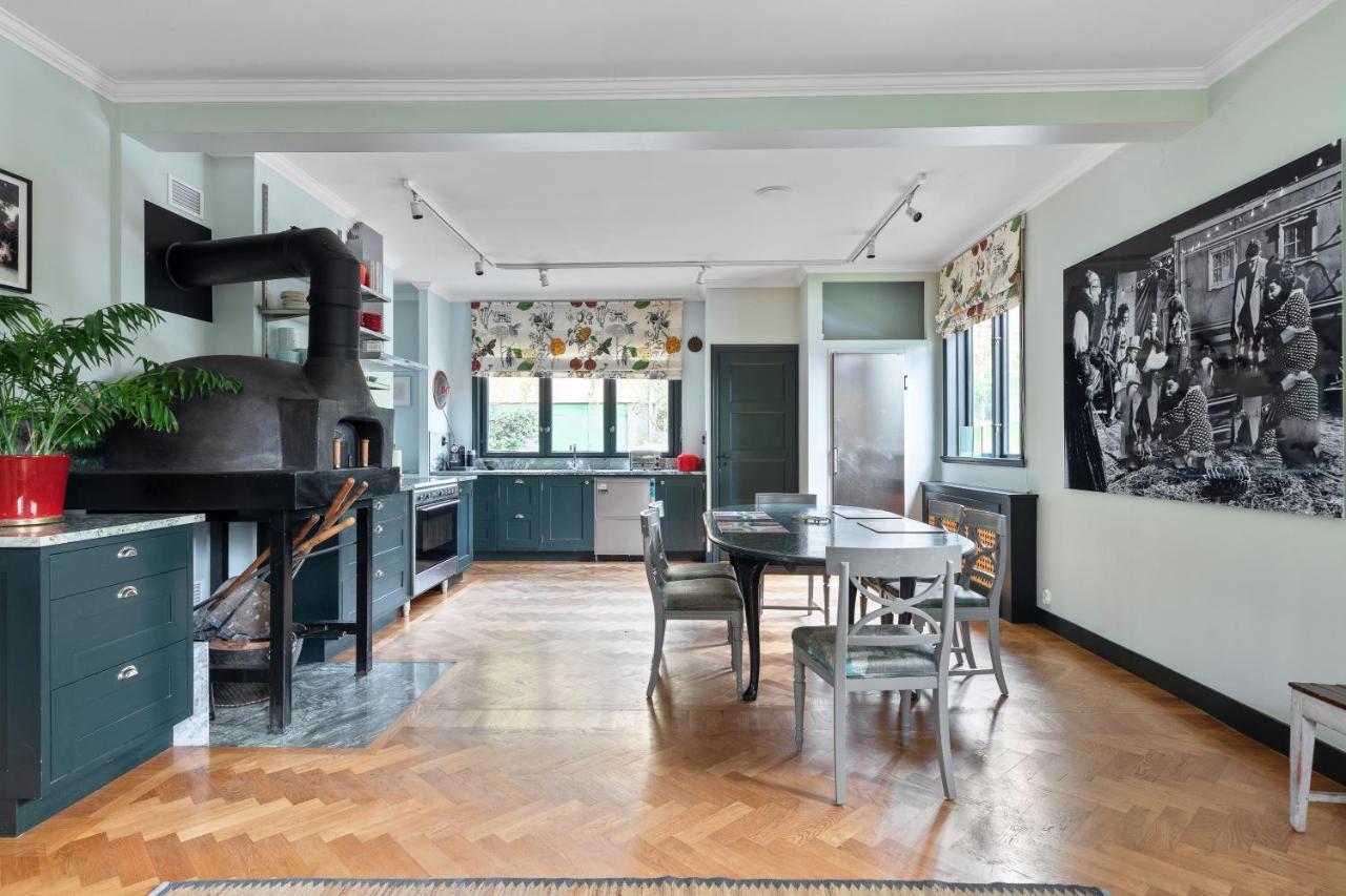 Fantastic 4 Bedroom Home In Bromma With Everything Stockholm Eksteriør billede