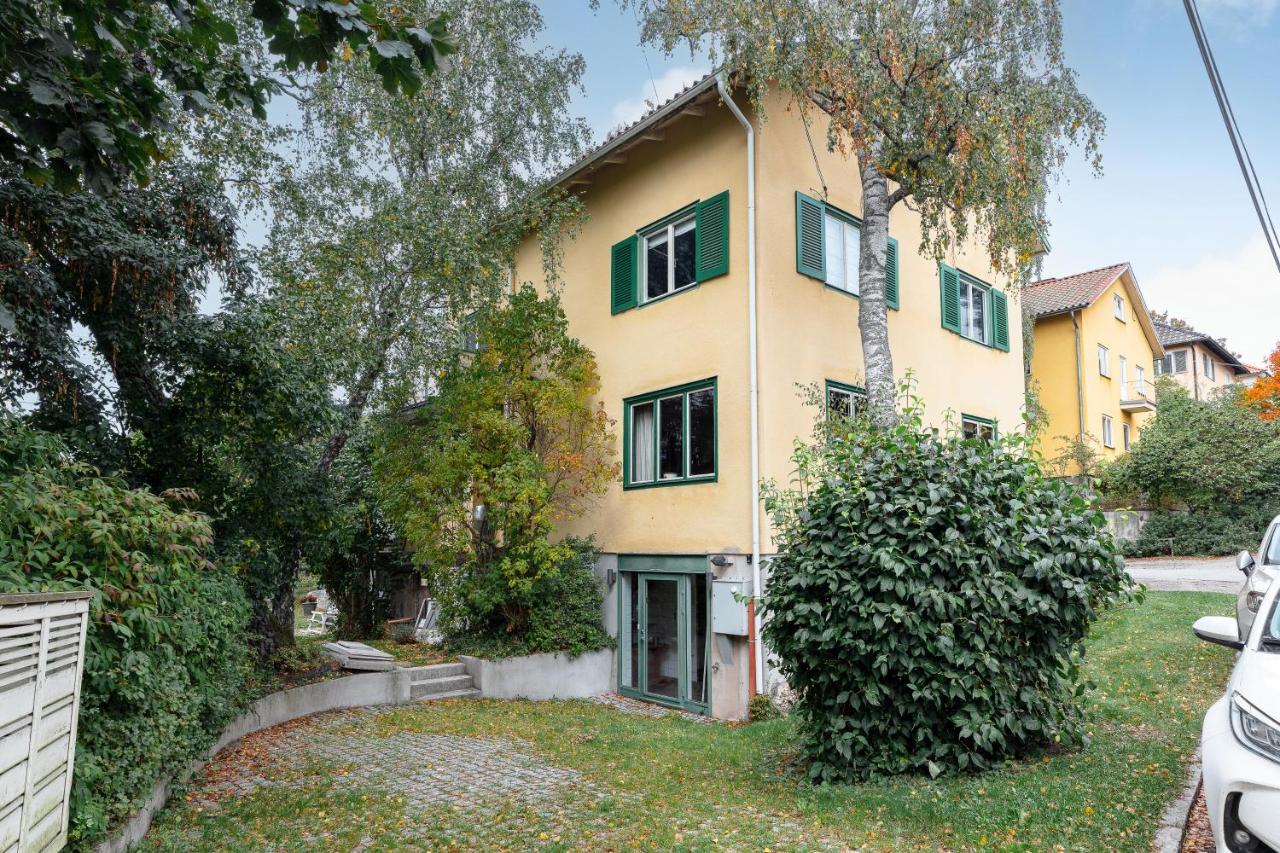 Fantastic 4 Bedroom Home In Bromma With Everything Stockholm Eksteriør billede